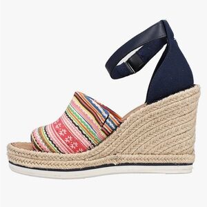 Tom’s Marisol Ankle Strap Espadrille Wedges, Size 7.5, great multicolor sandal